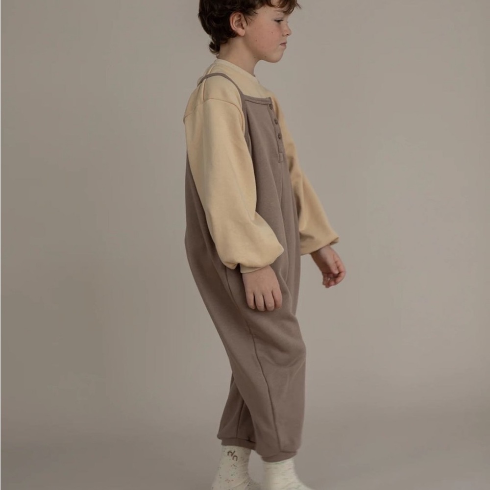 🇨🇦 NWT Never/Not by Kindly the label Umi overalls